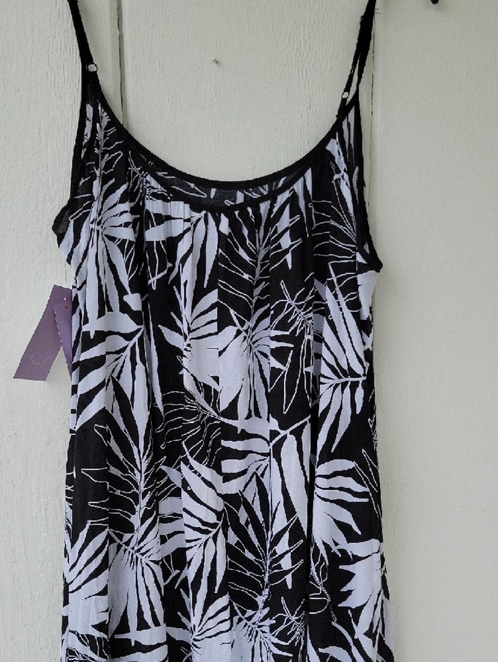 Black & White Leaf-Print Maxi Dress - Sleeveless Cruise Beach - Picture 8 of 10